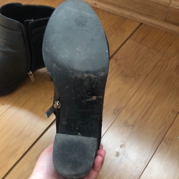 Top shop black and suede with gold booties - Picture 4 of 5